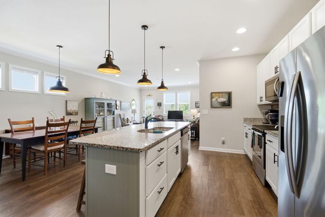 1654 Saint Annes Court, Florence, KY 41042