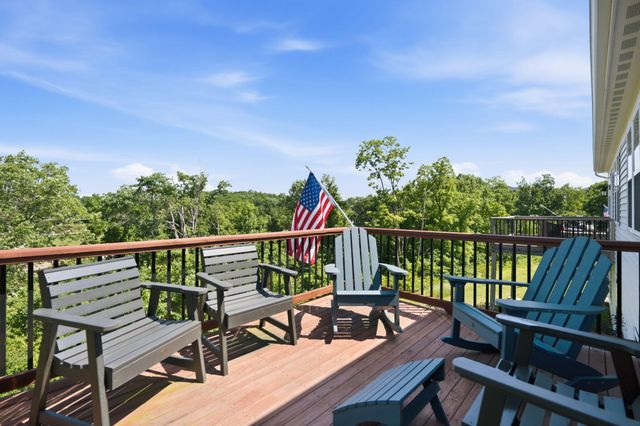 1654 Saint Annes Court, Florence, KY 41042