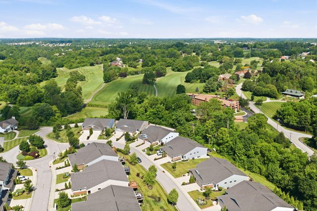 1654 Saint Annes Court, Florence, KY 41042