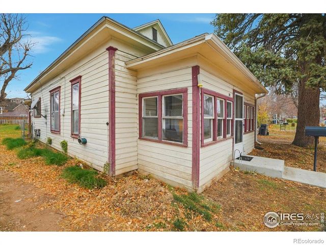 189 S Washington Avenue, Loveland, CO 80537
