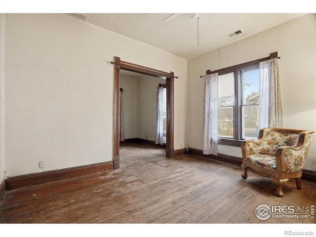 189 S Washington Avenue, Loveland, CO 80537