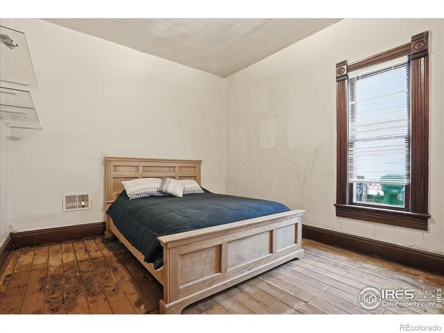 189 S Washington Avenue, Loveland, CO 80537