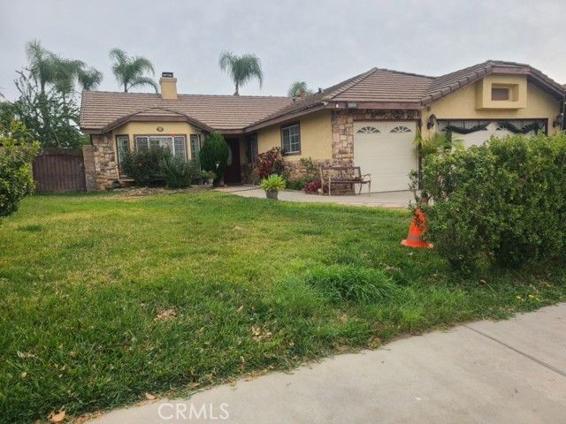 10555 Elm Ave, Bloomington, CA 92316