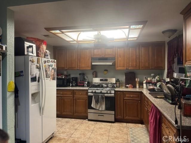 10555 Elm Ave, Bloomington, CA 92316