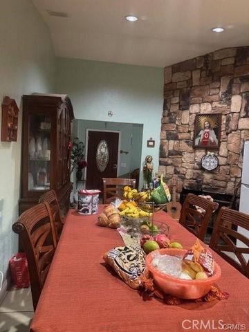 10555 Elm Ave, Bloomington, CA 92316