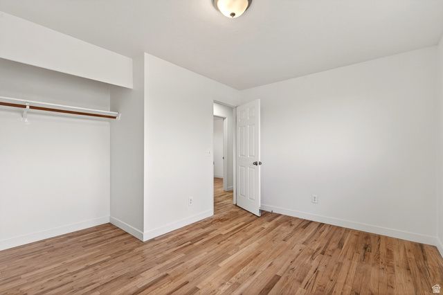 4905 S SOUTHRIDGE DR, Taylorsville, UT 84129