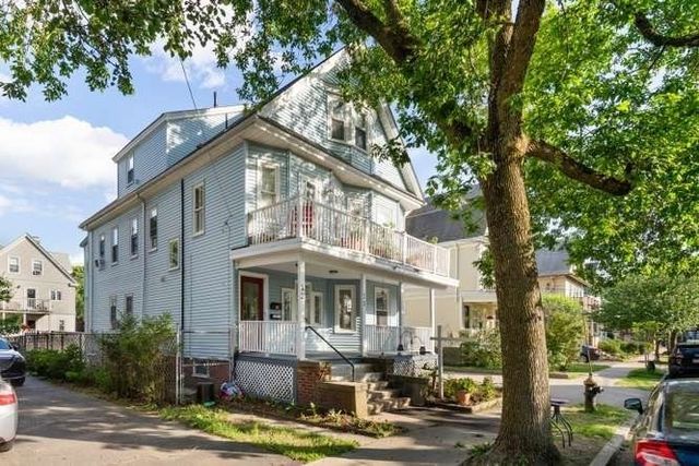 11 Cleveland 1, Arlington, MA 02474