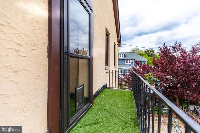 404 ALLEGHENY, Towson, MD 21204
