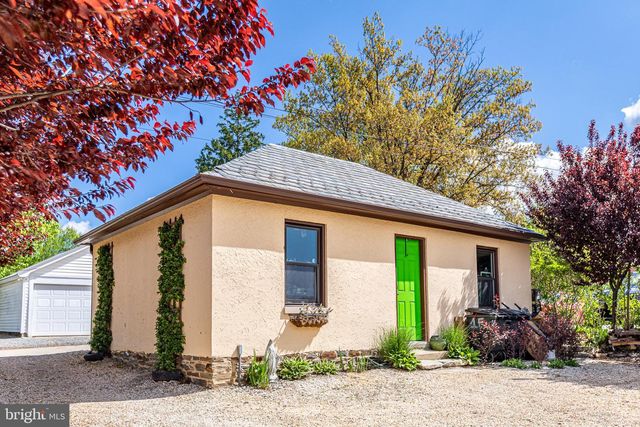 404 ALLEGHENY, Towson, MD 21204