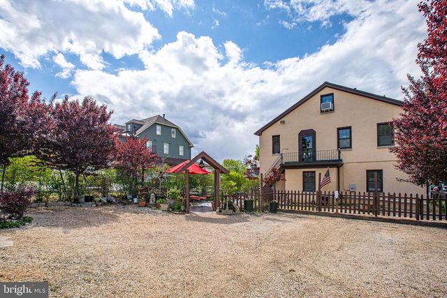 404 ALLEGHENY, Towson, MD 21204