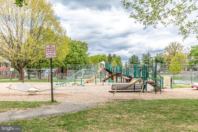 404 ALLEGHENY, Towson, MD 21204