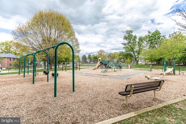 404 ALLEGHENY, Towson, MD 21204