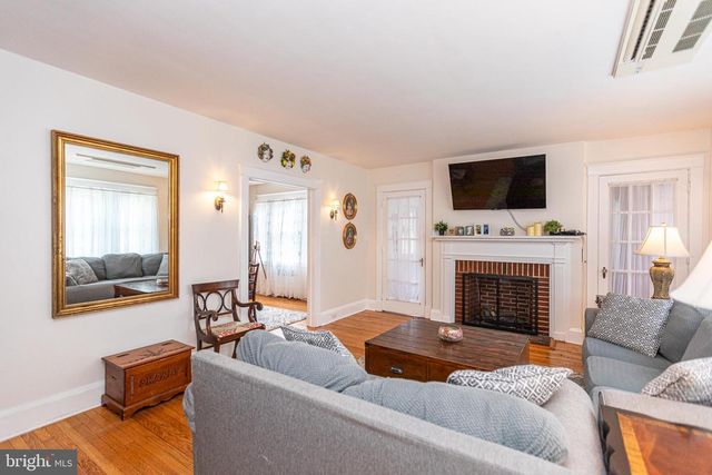 404 ALLEGHENY, Towson, MD 21204