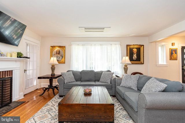 404 ALLEGHENY, Towson, MD 21204