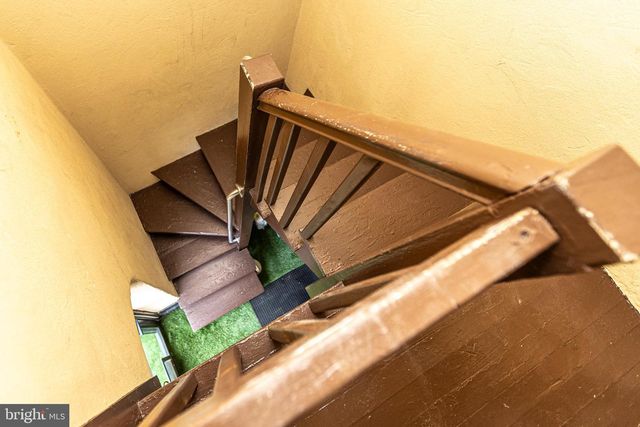404 ALLEGHENY, Towson, MD 21204