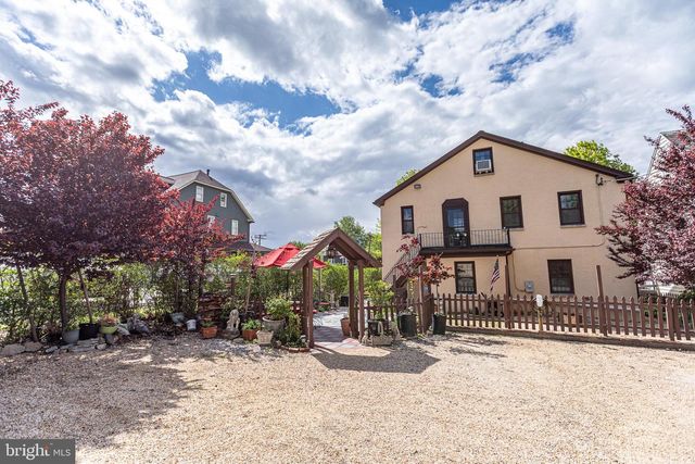 404 ALLEGHENY, Towson, MD 21204