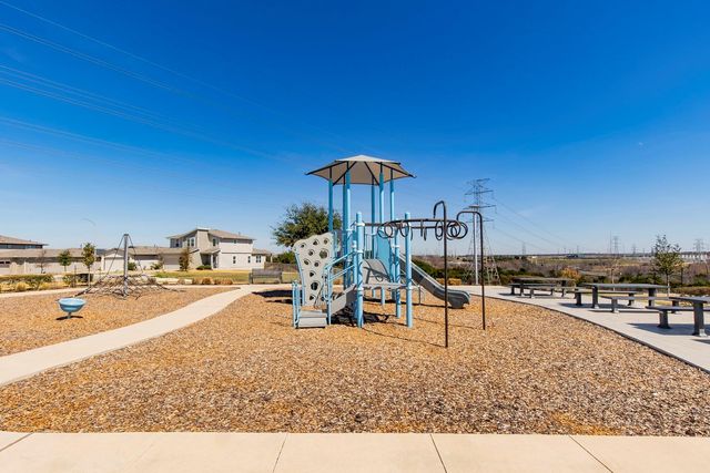 8304 Mimi LN, Austin, TX 78724
