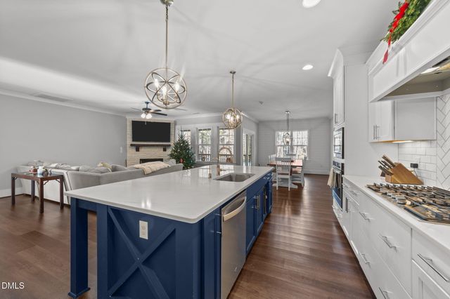 180 Elvenia Circle, Benson, NC 27504