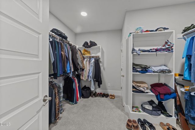 180 Elvenia Circle, Benson, NC 27504