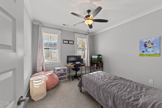 180 Elvenia Circle, Benson, NC 27504