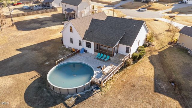 180 Elvenia Circle, Benson, NC 27504