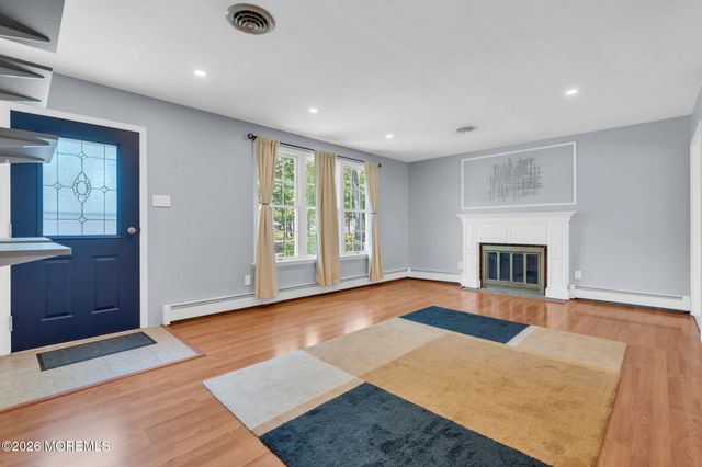323 Shepard Avenue, Forked River, NJ 08731