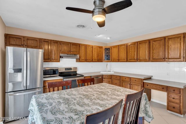 323 Shepard Avenue, Forked River, NJ 08731