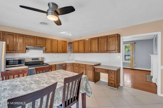 323 Shepard Avenue, Forked River, NJ 08731