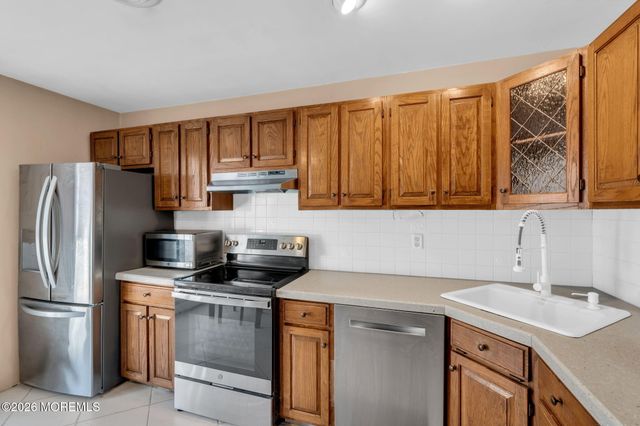 323 Shepard Avenue, Forked River, NJ 08731