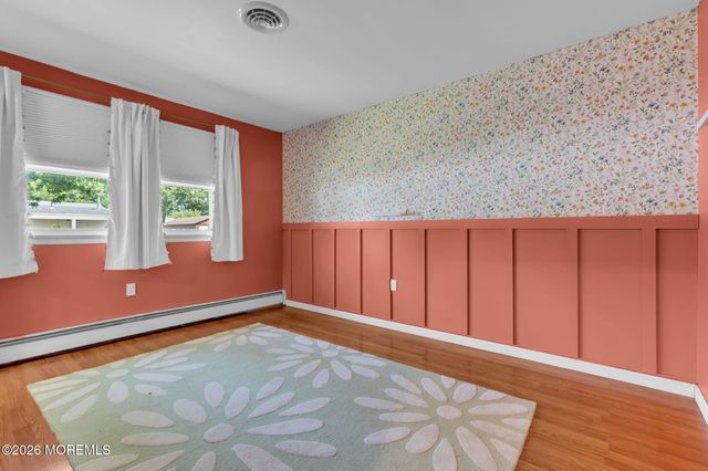 323 Shepard Avenue, Forked River, NJ 08731