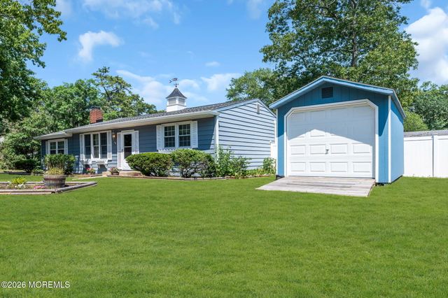 323 Shepard Avenue, Forked River, NJ 08731
