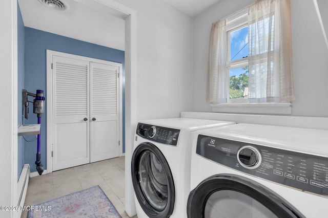 323 Shepard Avenue, Forked River, NJ 08731
