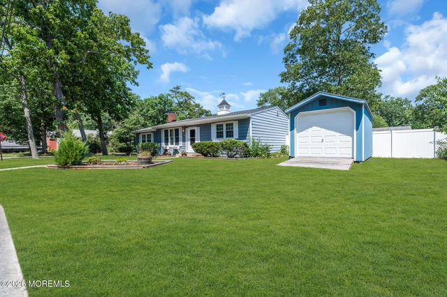 323 Shepard Avenue, Forked River, NJ 08731