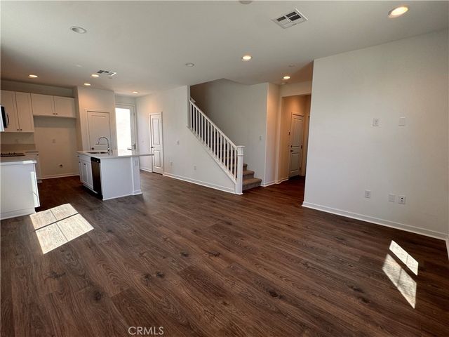 16512 Botanical Ln, Fontana, CA 92336
