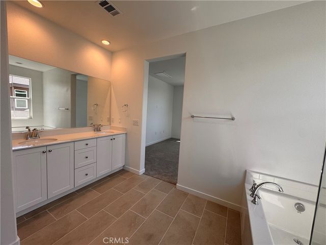 16512 Botanical Ln, Fontana, CA 92336
