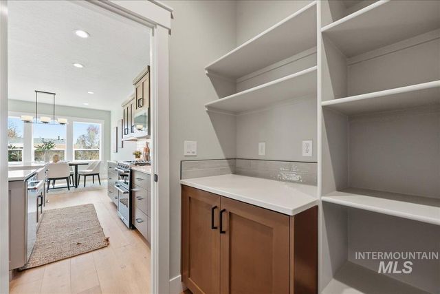 513 W Millstone St, Middleton, ID 83644