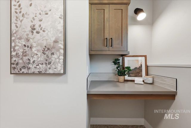 513 W Millstone St, Middleton, ID 83644