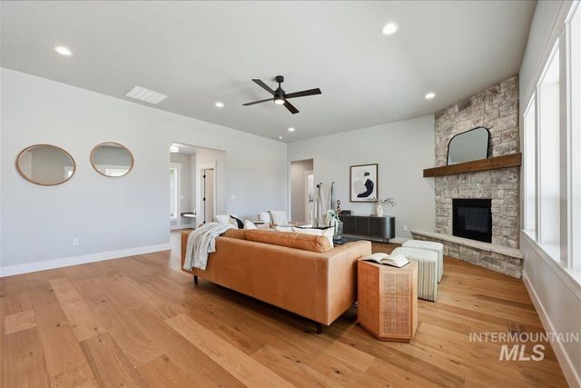 513 W Millstone St, Middleton, ID 83644