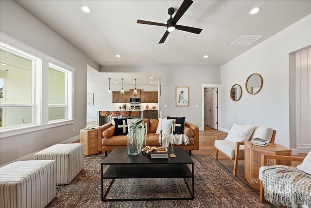 513 W Millstone St, Middleton, ID 83644