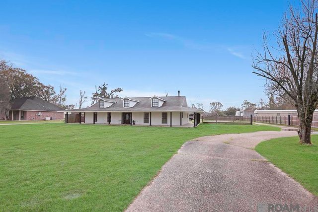 42189 La Hwy 621, Gonzales, LA 70737