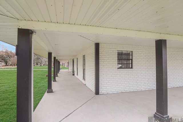 42189 La Hwy 621, Gonzales, LA 70737