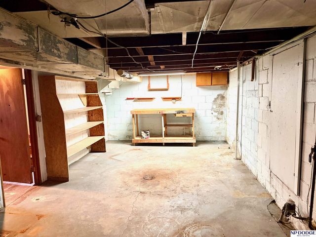 1744 State Street, Blair, NE 68008