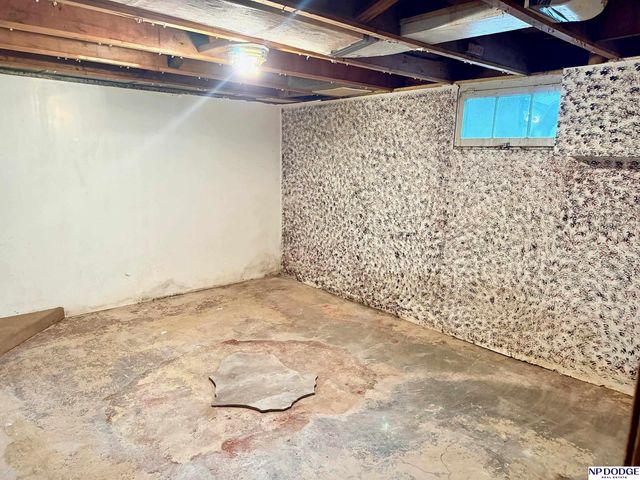 1744 State Street, Blair, NE 68008