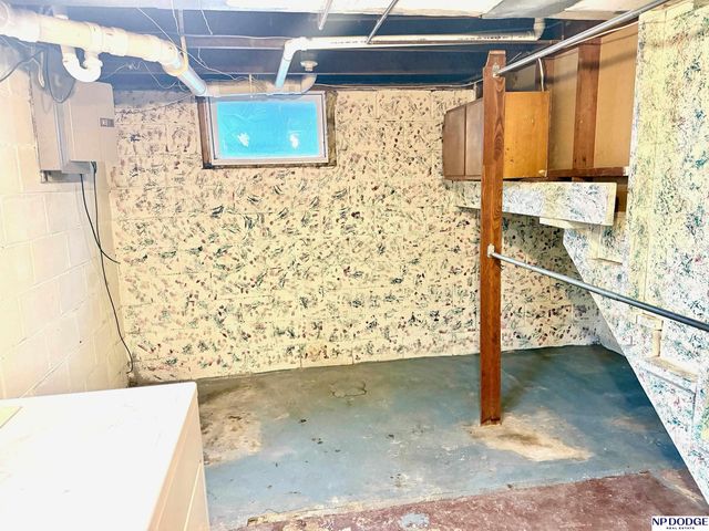 1744 State Street, Blair, NE 68008