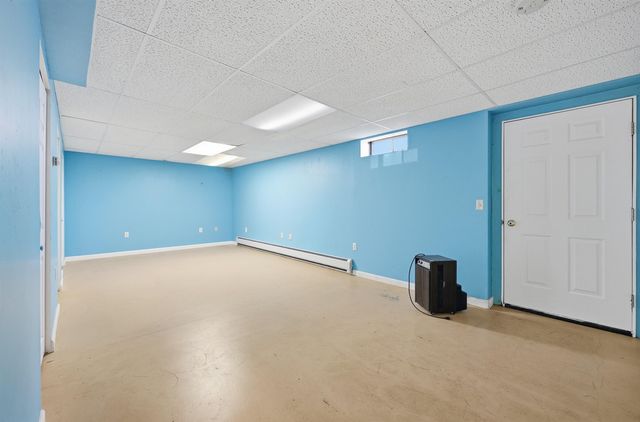 27 Clinton Street, Concord, NH 03301