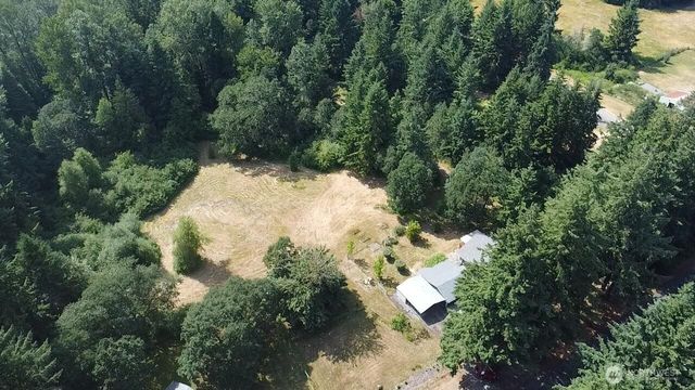 12515 Hubbard Street SE, Rainier, WA 98576