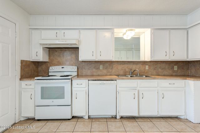 2304 40th Street, Lubbock, TX 79412