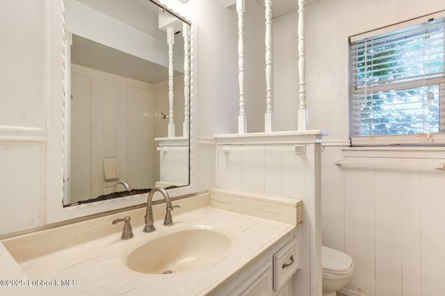 2304 40th Street, Lubbock, TX 79412