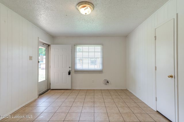 2304 40th Street, Lubbock, TX 79412