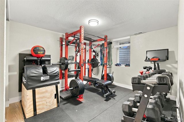 3423 W 36th Avenue, Denver, CO 80211